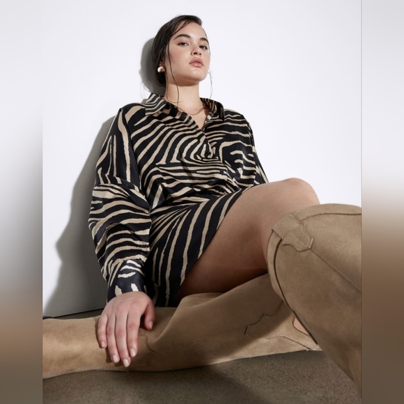 H&M Satin Shirt Dress in zebra print size medium - Picture 2 of 5